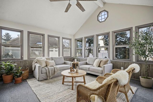 7526 W 111th Street, Bloomington, MN 55438