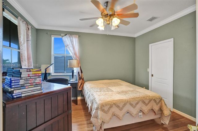 17951 NW 91st Ct, Hialeah, FL 33018