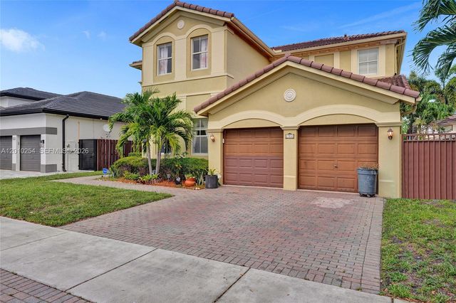 17951 NW 91st Ct, Hialeah, FL 33018