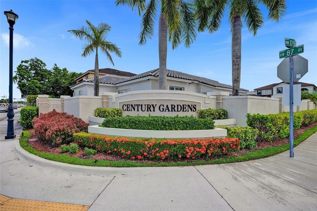 17951 NW 91st Ct, Hialeah, FL 33018