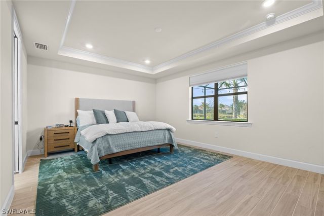 17019 Sunny Lake CT, Alva, FL 33920