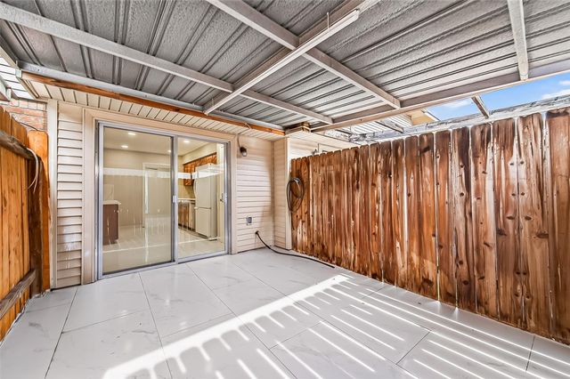 6649 De Moss Drive 649, Houston, TX 77074