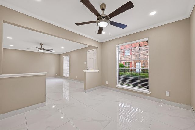 6649 De Moss Drive 649, Houston, TX 77074