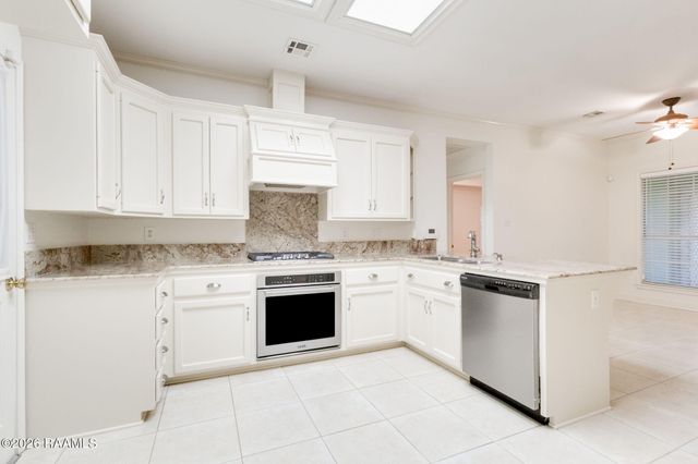 115 Lodgepole Circle, Lafayette, LA 70508