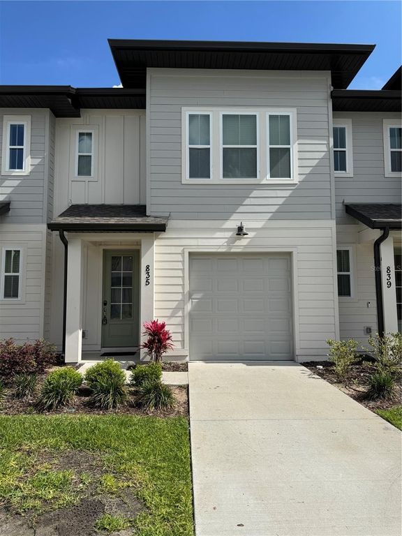 835 LONGBOAT DRIVE, Davenport, FL 33896