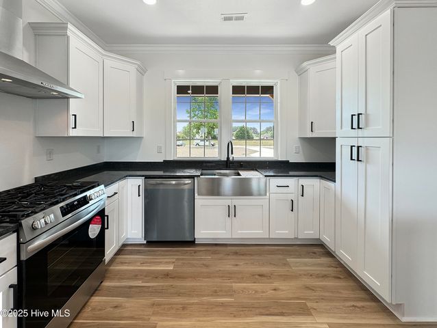 2224 Yawl Street, Elizabeth City, NC 27909