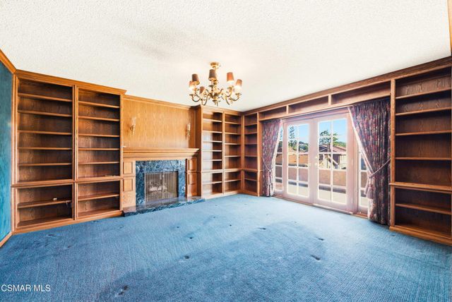 401 Falconrock Lane, Oak Park, CA 91377