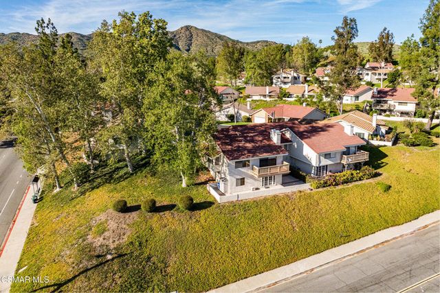 401 Falconrock Lane, Oak Park, CA 91377