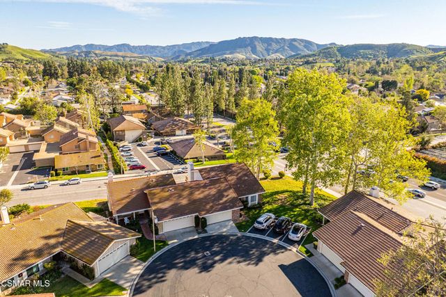 401 Falconrock Lane, Oak Park, CA 91377