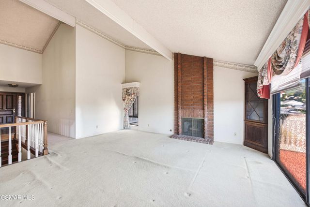 401 Falconrock Lane, Oak Park, CA 91377