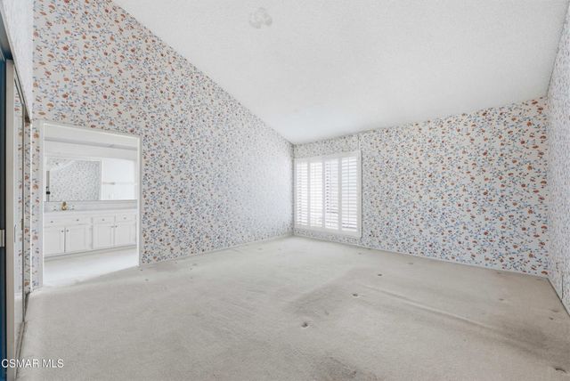 401 Falconrock Lane, Oak Park, CA 91377