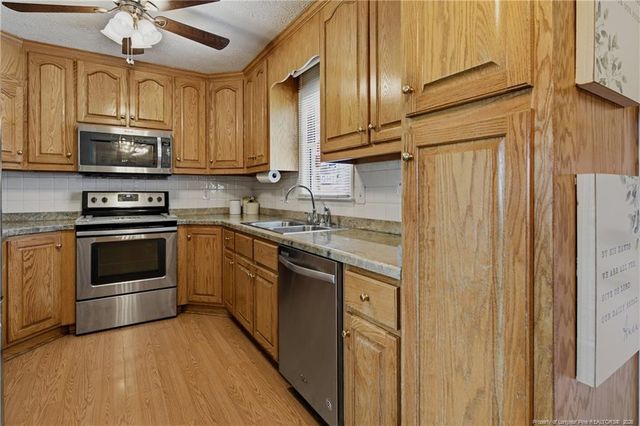4702 Quaker Court, Hope Mills, NC 28348