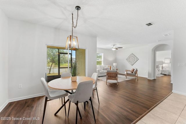 272 Moray Drive SW, Palm Bay, FL 32908