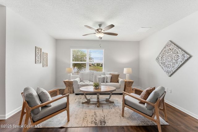 272 Moray Drive SW, Palm Bay, FL 32908