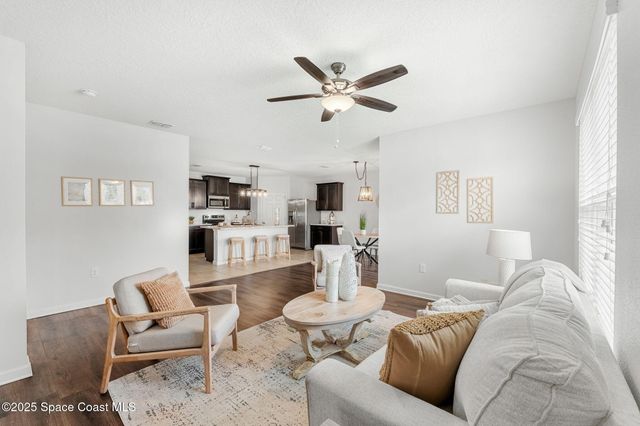 272 Moray Drive SW, Palm Bay, FL 32908