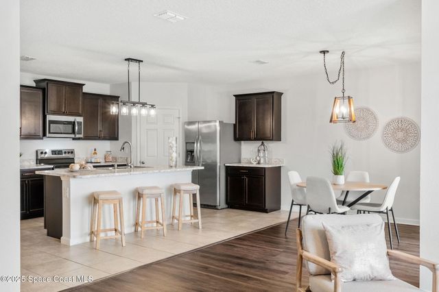 272 Moray Drive SW, Palm Bay, FL 32908