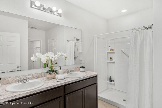 272 Moray Drive SW, Palm Bay, FL 32908