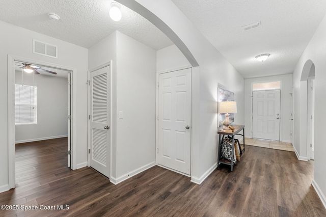 272 Moray Drive SW, Palm Bay, FL 32908