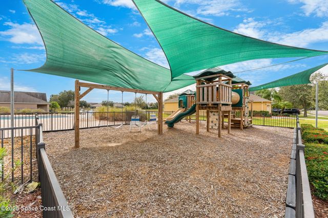 272 Moray Drive SW, Palm Bay, FL 32908