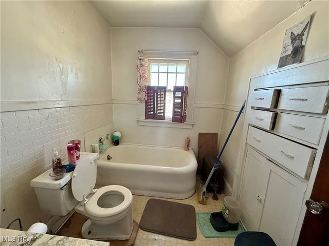 108 Oaklawn Avenue, Woodsfield, OH 43793