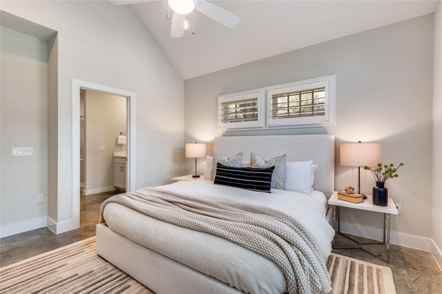 661 Bishop Heights Lane, Dallas, TX 75208