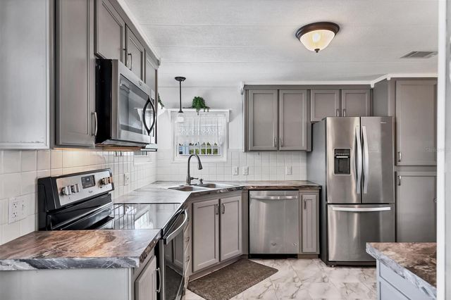 1530 45TH AVENUE DRIVE E, Ellenton, FL 34222