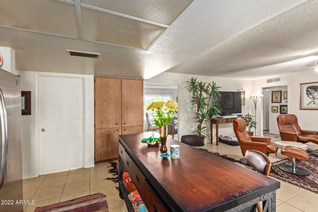 12728 N 40TH Place, Phoenix, AZ 85032