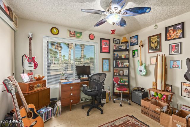 12728 N 40TH Place, Phoenix, AZ 85032