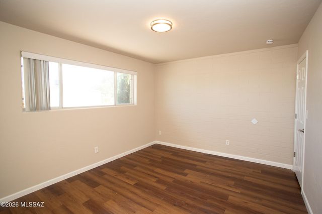 933 N Desert Ave Unit C, Tucson, AZ 85711