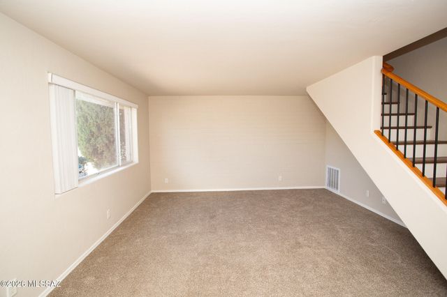 933 N Desert Ave Unit C, Tucson, AZ 85711