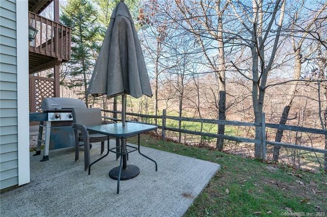 408 Watercourse Row 408, Rocky Hill, CT 06067