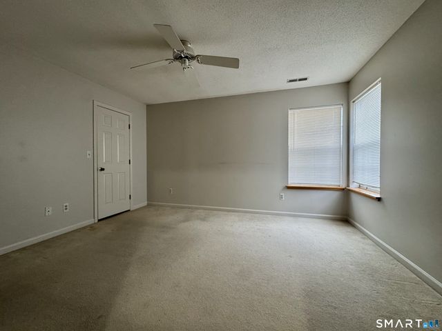 408 Watercourse Row 408, Rocky Hill, CT 06067