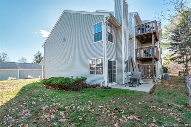 408 Watercourse Row 408, Rocky Hill, CT 06067