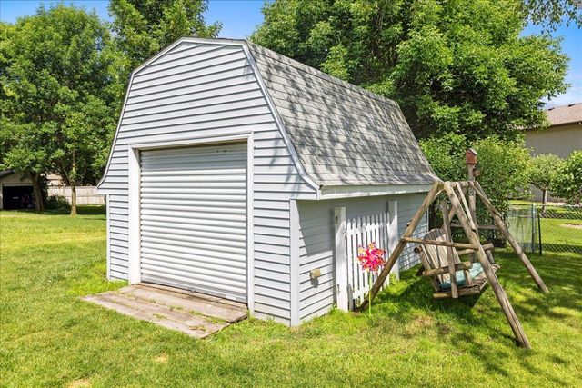 11075 196th Avenue NW, Elk River, MN 55330