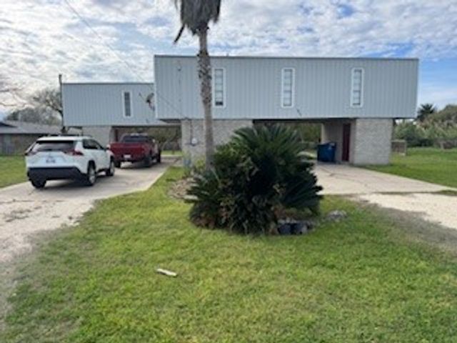 311 Elm St, Portland, TX 78374