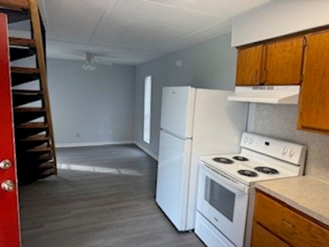 311 Elm St, Portland, TX 78374