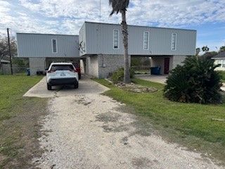 311 Elm St, Portland, TX 78374