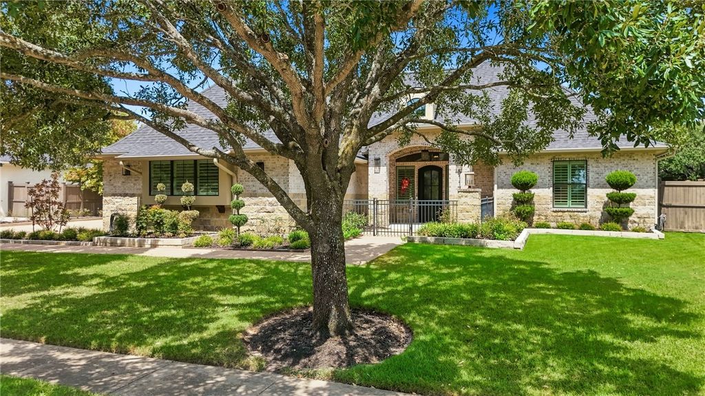 5117 Inverness Drive, Bryan, TX 77802 — exterior