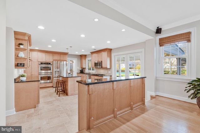 1714 SADDLE RIDGE CT, Vienna, VA 22182