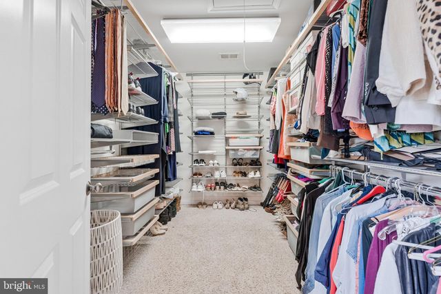 1714 SADDLE RIDGE CT, Vienna, VA 22182