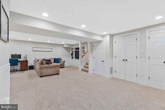 1714 SADDLE RIDGE CT, Vienna, VA 22182