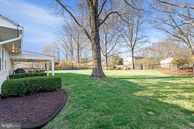 1714 SADDLE RIDGE CT, Vienna, VA 22182