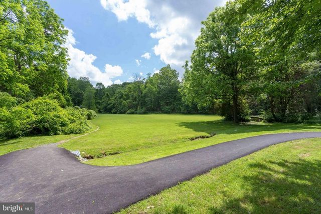 1714 SADDLE RIDGE CT, Vienna, VA 22182