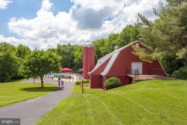 1714 SADDLE RIDGE CT, Vienna, VA 22182