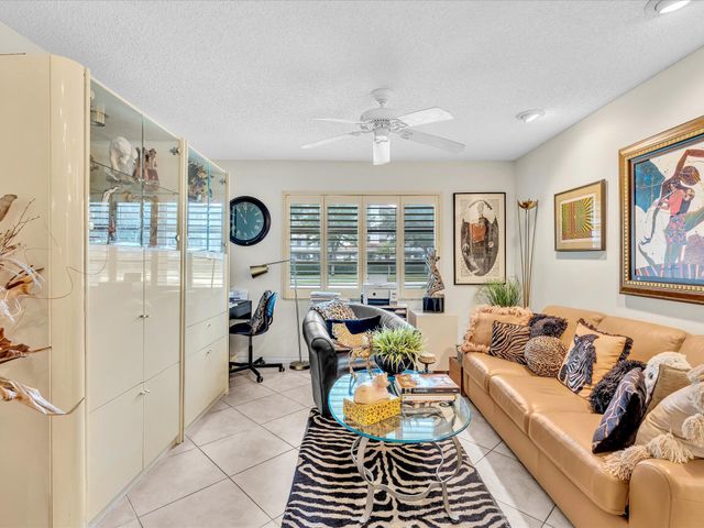 6454 Pointe Pleasant Circle, Delray Beach, FL 33484