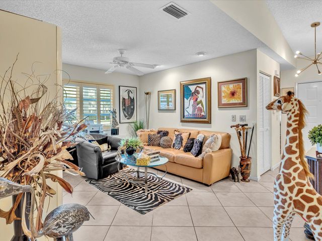 6454 Pointe Pleasant Circle, Delray Beach, FL 33484