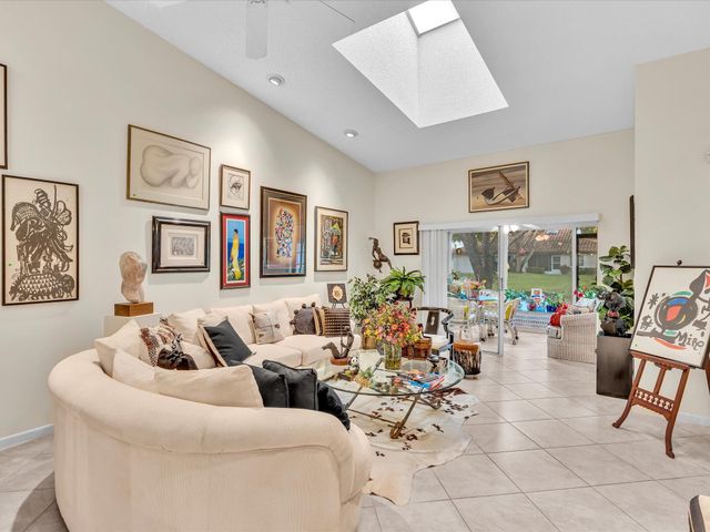6454 Pointe Pleasant Circle, Delray Beach, FL 33484