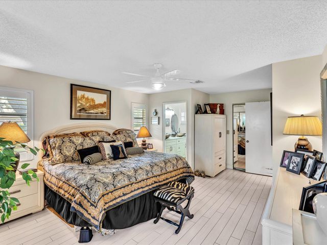 6454 Pointe Pleasant Circle, Delray Beach, FL 33484