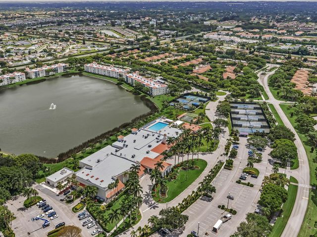 6454 Pointe Pleasant Circle, Delray Beach, FL 33484
