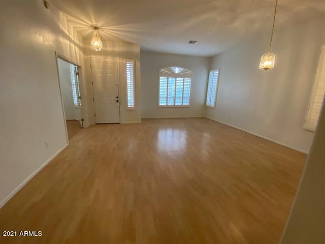 5442 W FAIRVIEW Street, Chandler, AZ 85226